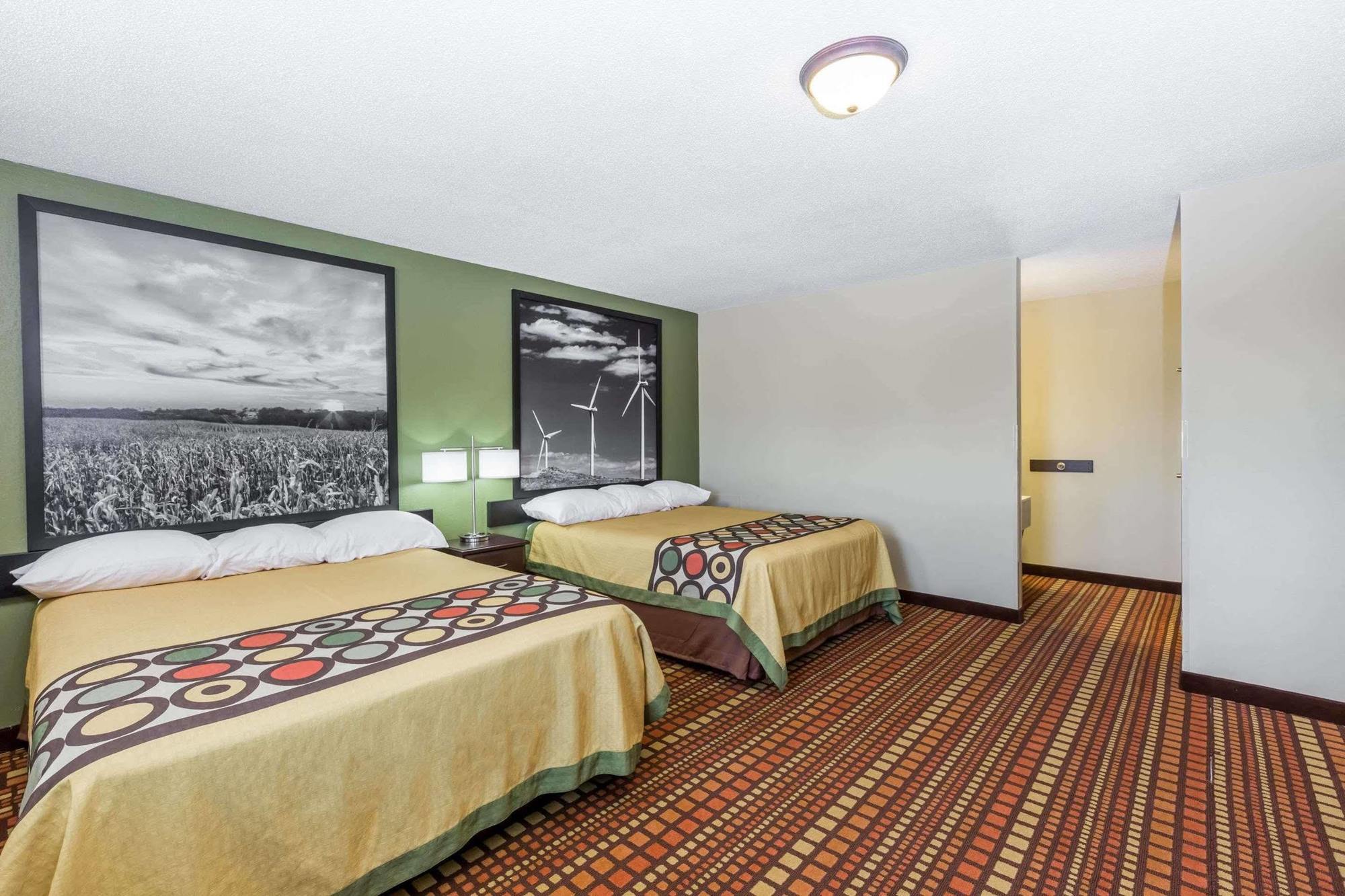 Hotel Super 8 By Wyndham Adair Ia Exterior foto